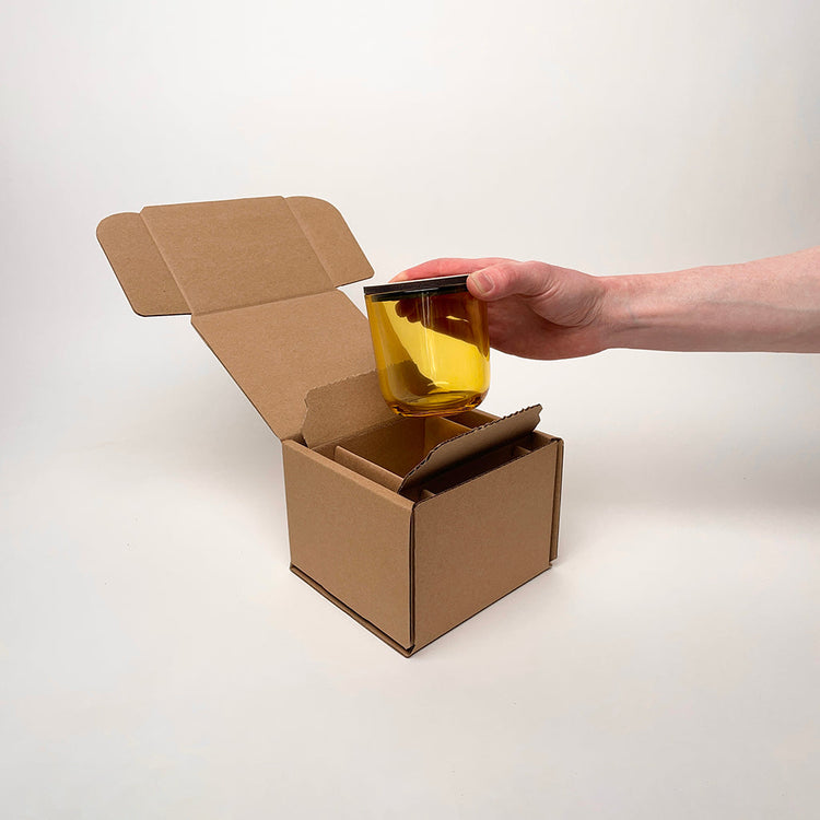 Dulceria Candle Supply 12 oz Serafina packaging and shipping boxes available from Flush Packaging