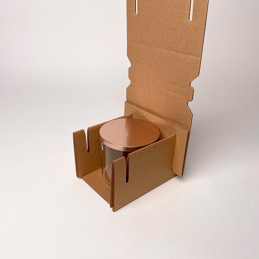 CandleScience 3-Wick Tumbler Shipping Box for candles assembly 1