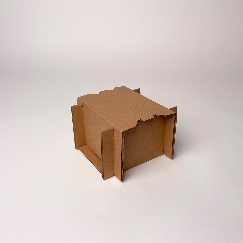 CandleScience 3-Wick Tumbler Shipping Box for candles assembly 3