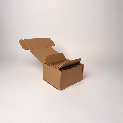 CandleScience 3-Wick Tumbler Shipping Box for candles unboxing 3