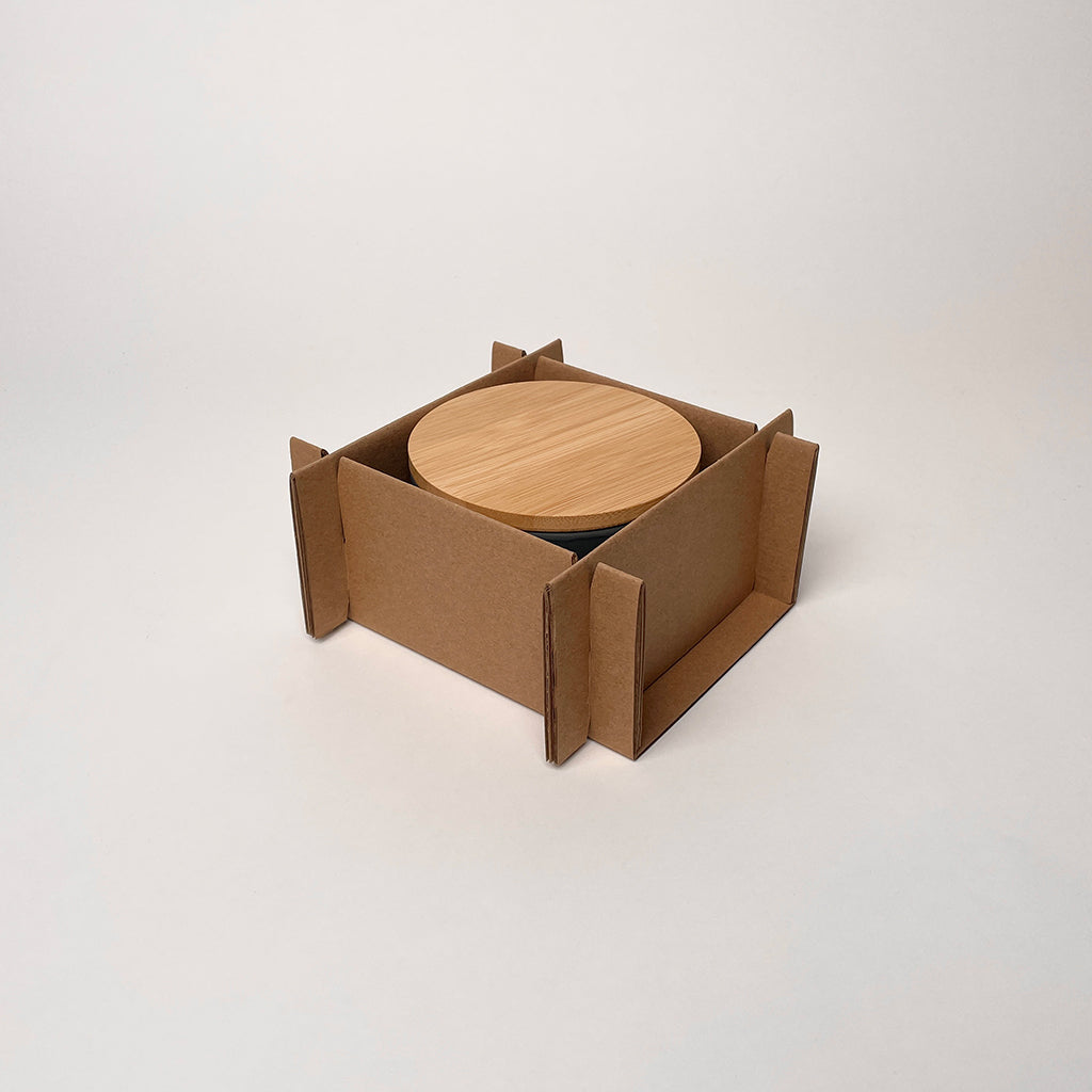 CandleScience Nrodic 3-Wick Ceramic Jar Shipping Box assembly